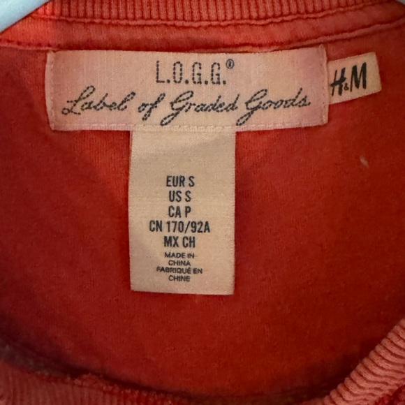 H&M Vibrant Orange Top - Picture 2 of 3